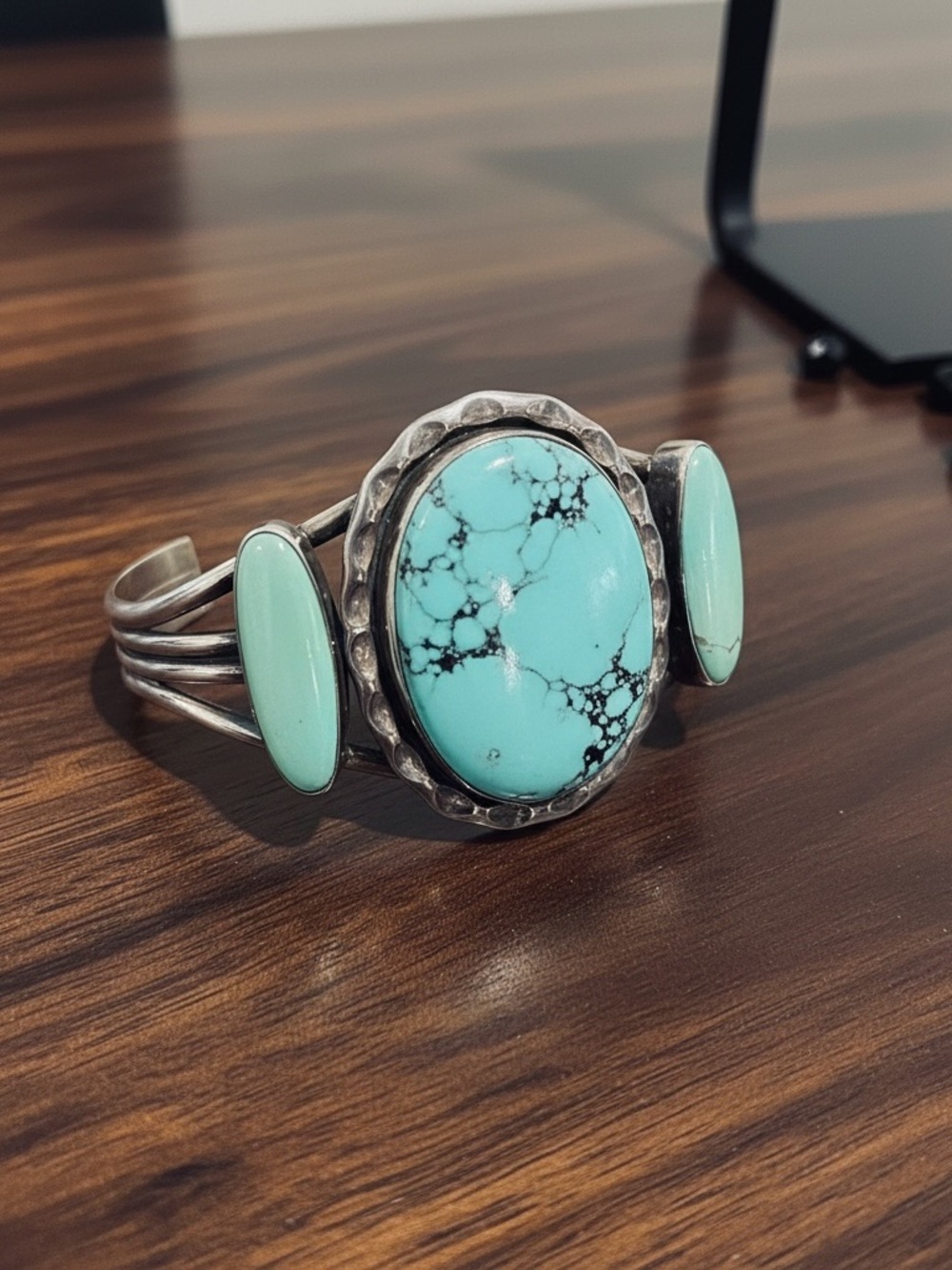 Vintage Southwestern Torquise and Sterling Silver Cuff Bracelet - 3 stone style